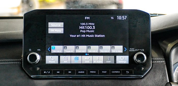 2023 Mitsubishi Outlander LS Black Edition