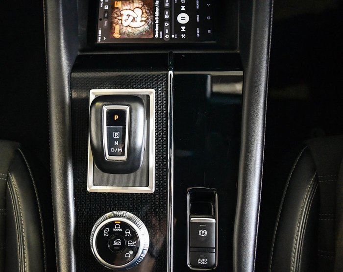 2023 Mitsubishi Outlander LS Black Edition