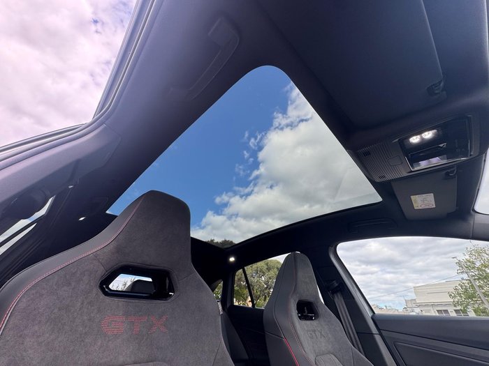 2025 Volkswagen ID.5 Pro