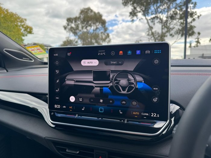 2025 Volkswagen ID.5 Pro