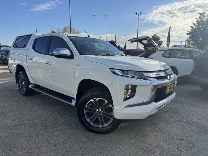 2020 Mitsubishi Triton