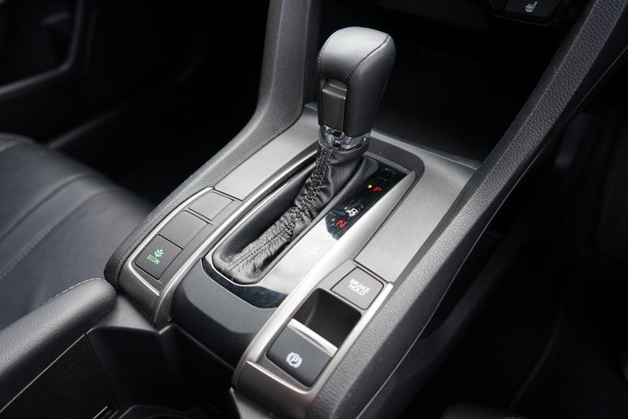 2019 Honda Civic VTi-LX