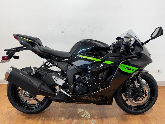 2026 Kawasaki NINJA ZX-6R (636) KRT EDITION Black