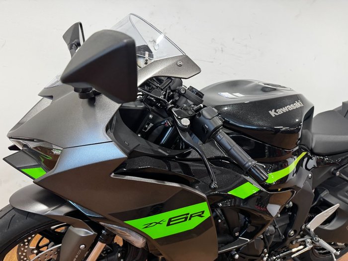 2026 Kawasaki NINJA ZX-6R (636) KRT EDITION Black