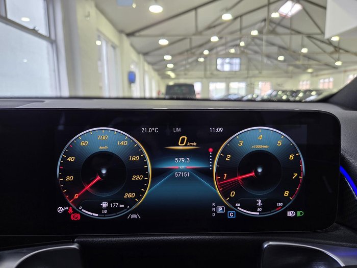 2021 Mercedes-Benz GLB-Class GLB200