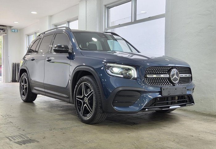 2021 Mercedes-Benz GLB-Class GLB200