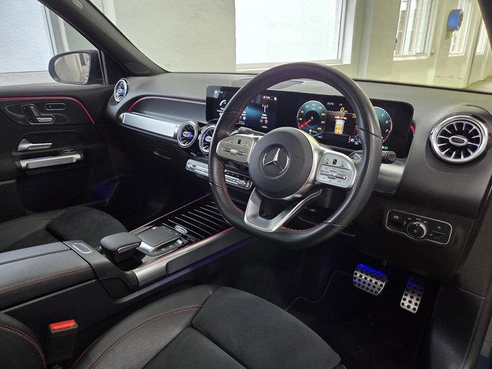 2021 Mercedes-Benz GLB-Class GLB200