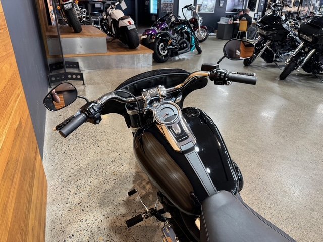 2023 HARLEY-DAVIDSON FLSB SPORT GLIDE (107)