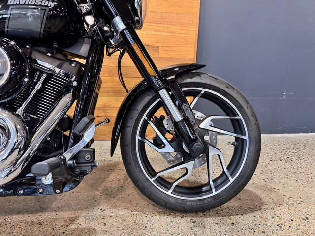 2023 HARLEY-DAVIDSON FLSB SPORT GLIDE (107)