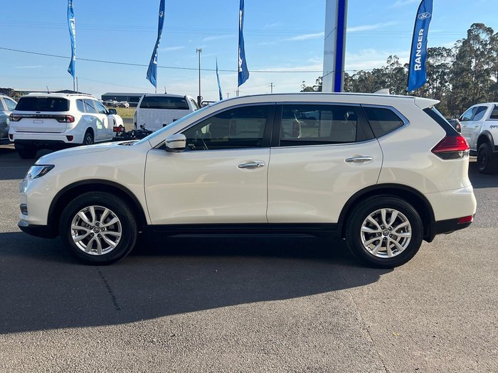 2022 Nissan X-TRAIL ST