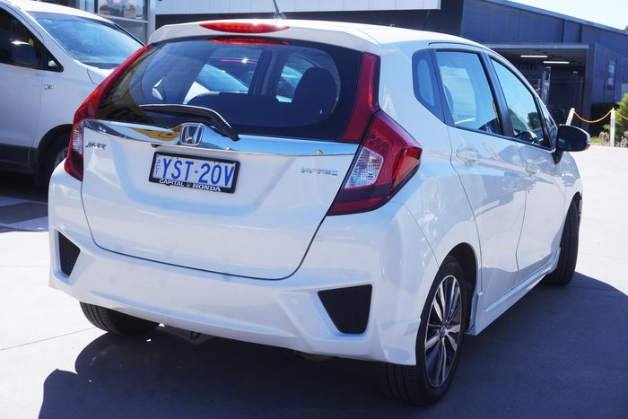 2016 Honda Jazz VTi-S