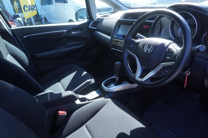 2016 Honda Jazz VTi-S