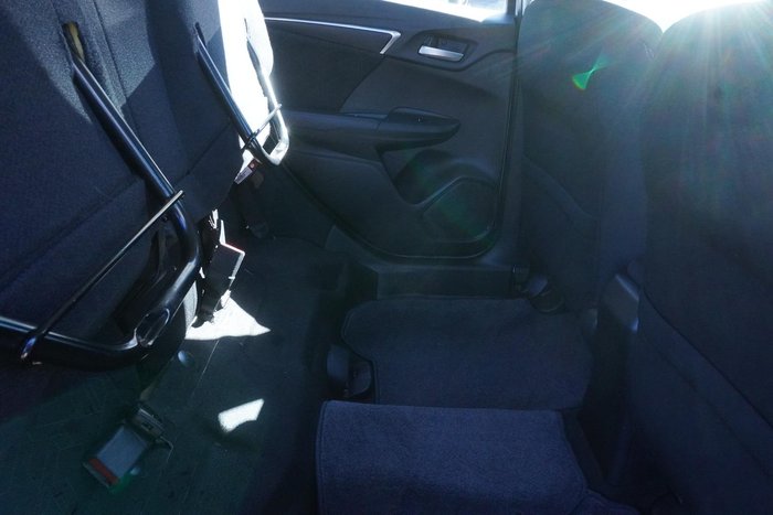 2016 Honda Jazz VTi-S