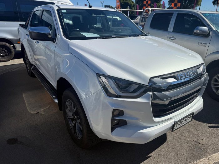 2022 Isuzu D-MAX LS-U