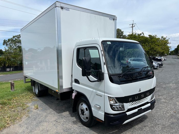 2024 Fuso Canter