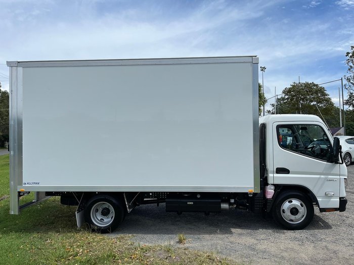 2024 Fuso Canter