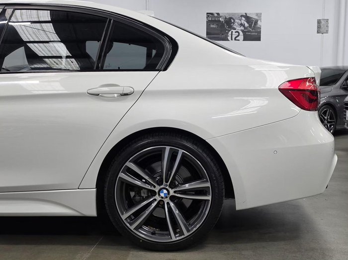 2016 BMW 3 Series 340i M Sport F30 LCI Alpine White
