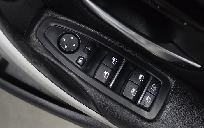 2016 BMW 3 Series 340i M Sport F30 LCI Alpine White