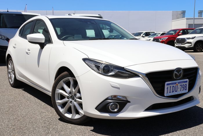 2015 Mazda 3 SP25