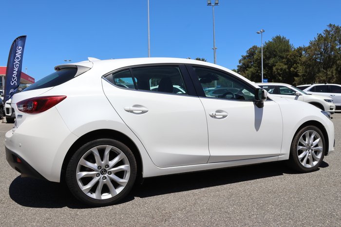 2015 Mazda 3 SP25