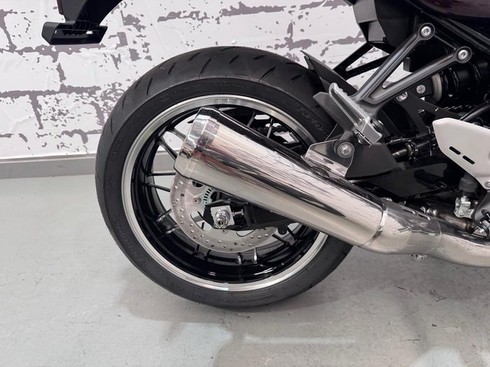 2026 Kawasaki Z900RS (Z900C) Z Red