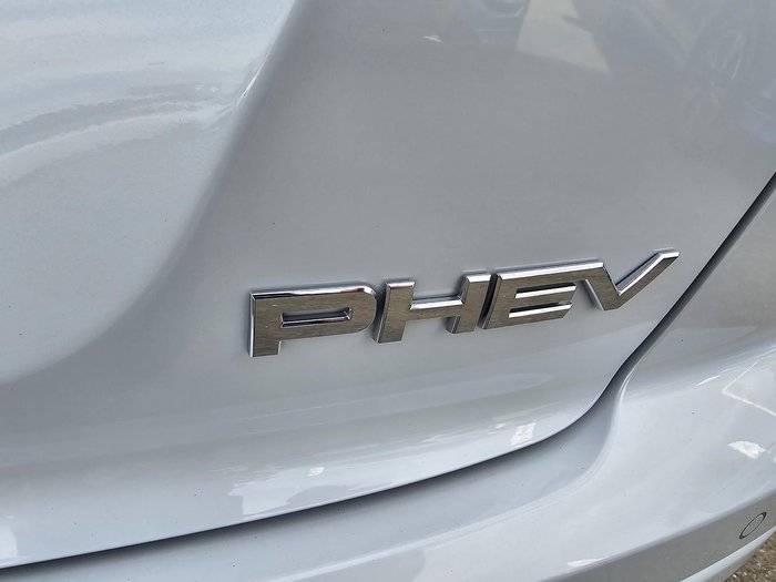 2024 Mitsubishi Eclipse Cross PHEV XLS PLUS