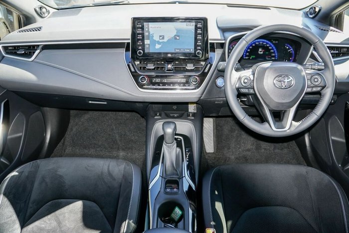 2020 Toyota Corolla ZR Hybrid