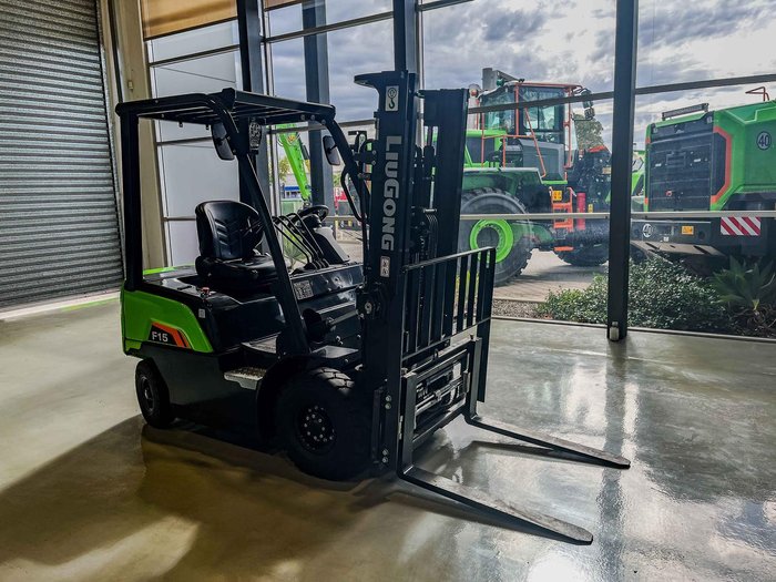LiuGong CPD15 - FSJ Electric Forklift Electric Forklift