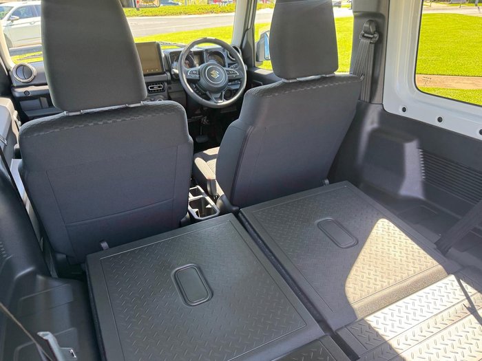 2025 Suzuki Jimny GLX