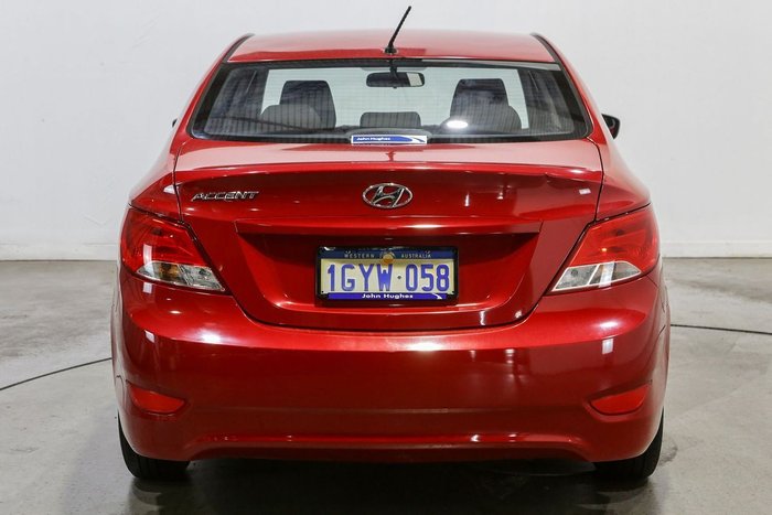 2016 Hyundai Accent Active