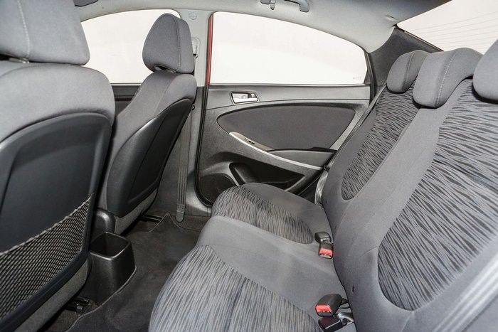 2016 Hyundai Accent Active