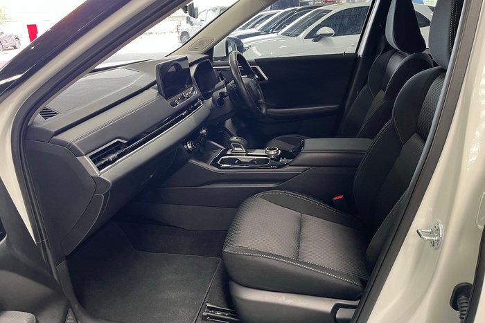 2025 Mitsubishi Outlander ES