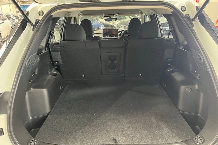 2025 Mitsubishi Outlander ES