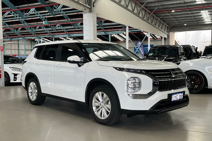 2025 Mitsubishi Outlander