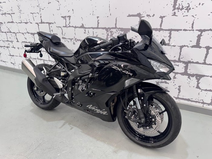 2025 Kawasaki Ninja ZX-4R Ninja Black