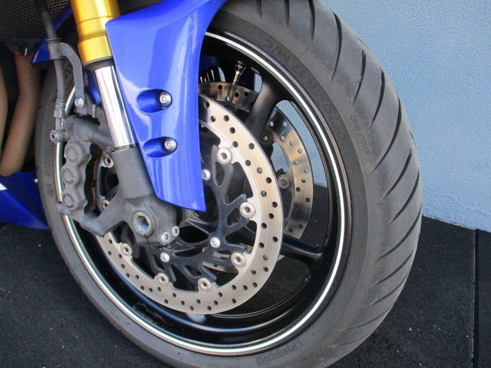 2014 Yamaha YZF-R1 BLUE