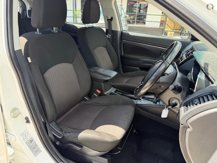 2018 Mitsubishi ASX ES