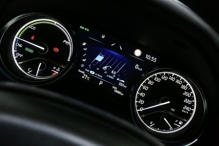2022 Toyota Camry SX