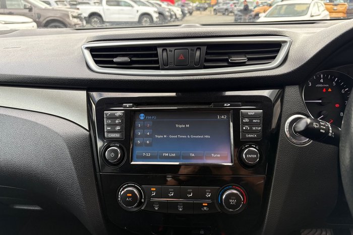 2018 Nissan QASHQAI ST-L