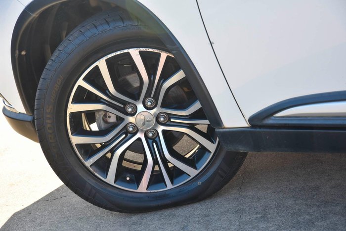 2018 Mitsubishi Outlander LS