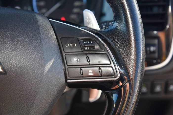 2018 Mitsubishi Outlander LS