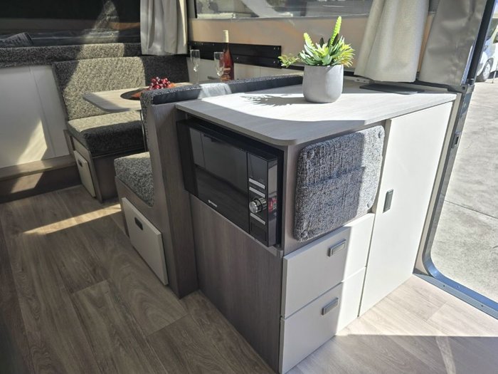 2026 JAYCO SWAN OB.CP-MY26