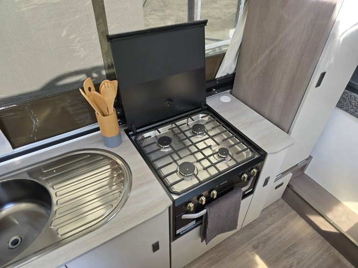 2026 JAYCO SWAN OB.CP-MY26