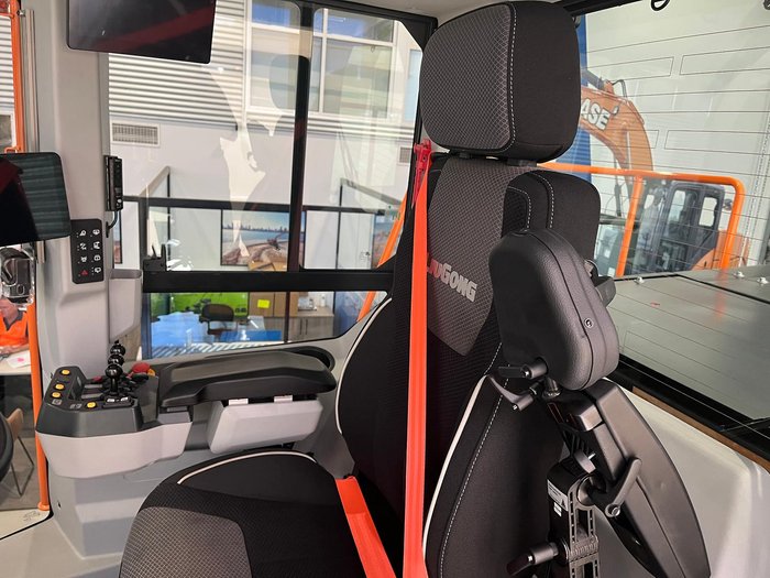 Liugong 8110Te Electric Wheel Loader