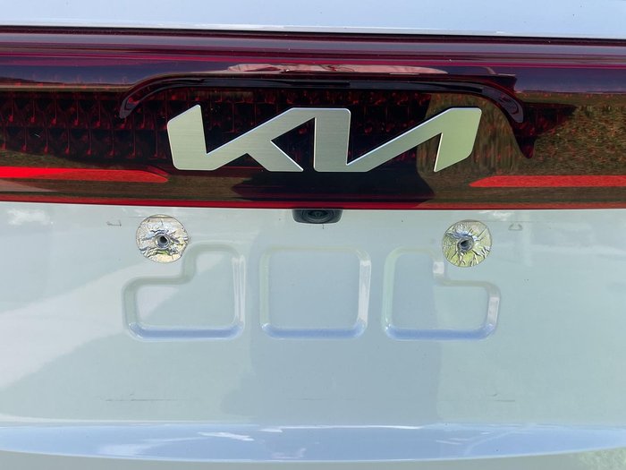 2023 Kia Carnival S