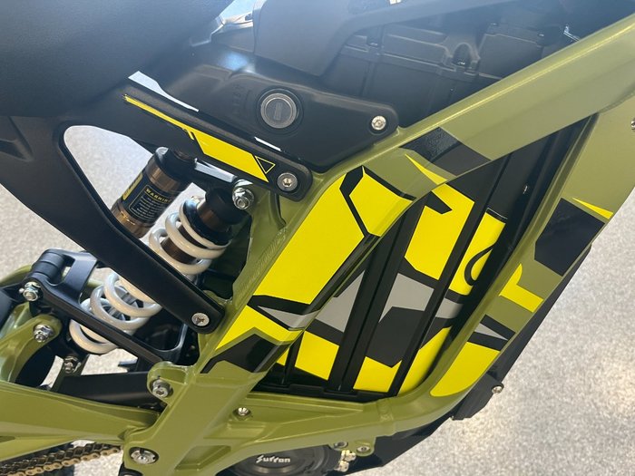 2025 Surron LIGHT BEE X GREEN