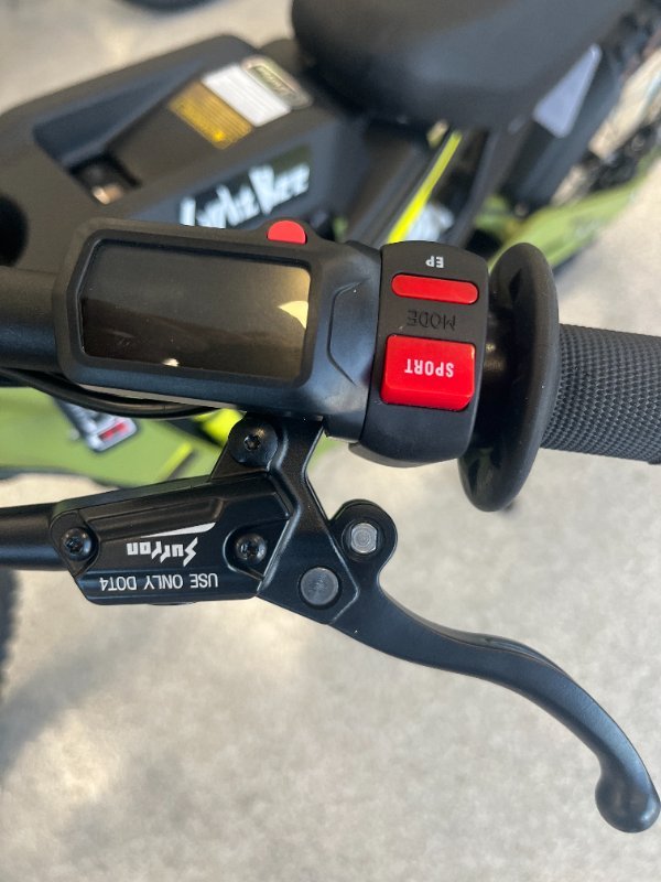 2025 Surron LIGHT BEE X GREEN