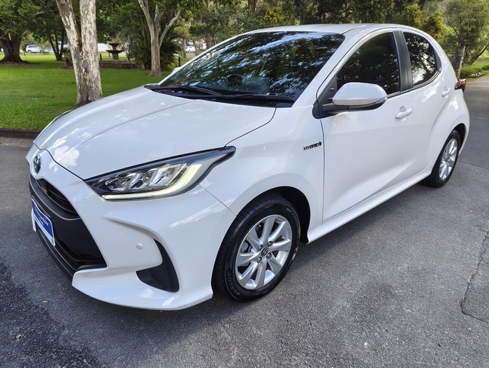 2021 Toyota Yaris SX Hybrid