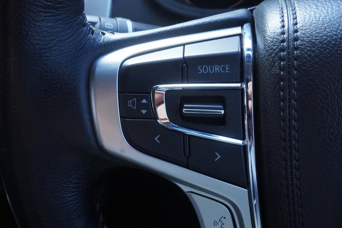 2022 Mitsubishi Pajero Sport GLX