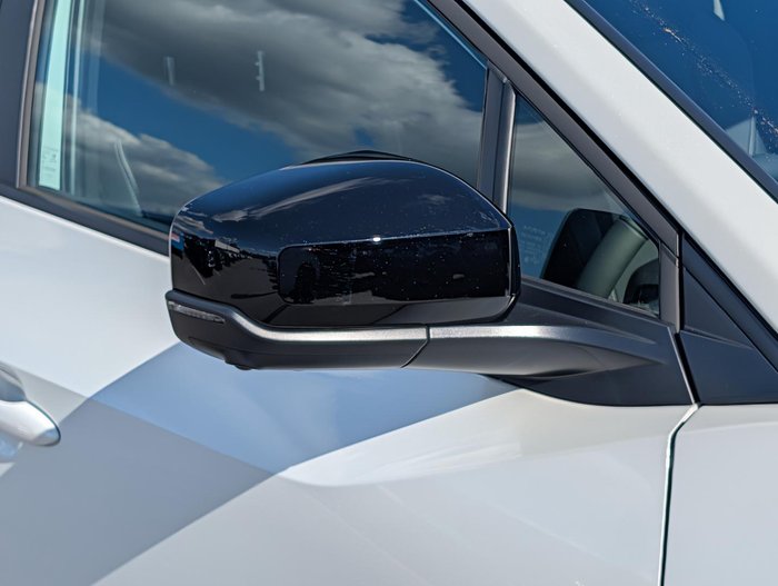 2025 Subaru Solterra AWD